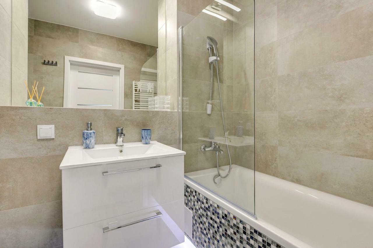Via Apartments Deluxe Gdańsk Extérieur photo
